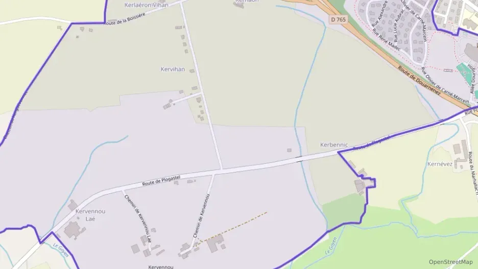 Maison 127 m² cinq pièces à vendre à Plonéis Maison 127 m² cinq pièces à vendre à Plonéis