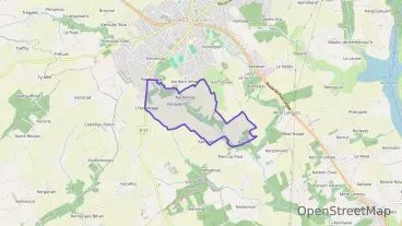 Maison 135 m² six pièces à vendre à Plonéour-Lanvern