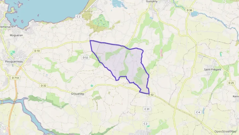 Maison 175 m² six pièces à vendre à Guissény Maison 175 m² six pièces à vendre à Guissény