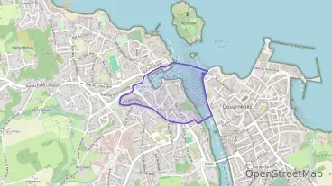 Maison 144 m² six pièces à vendre à Douarnenez Maison 144 m² six pièces à vendre à Douarnenez