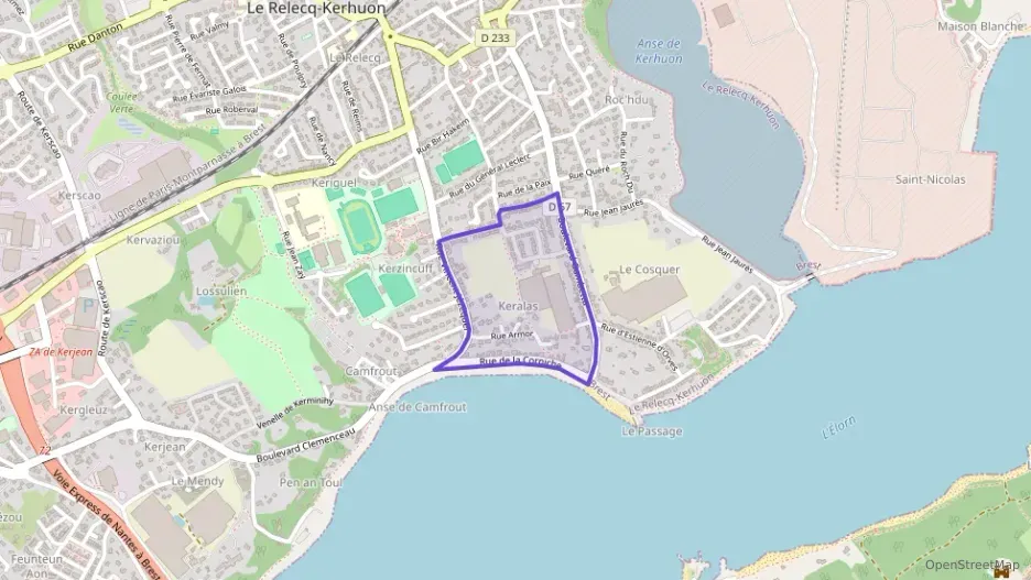 Maison 113 m² cinq pièces à vendre à Le Relecq-Kerhuon