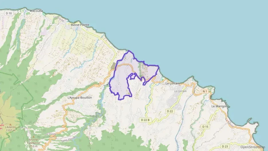 Maison 217 m² six pièces à vendre à Le Lorrain Maison 217 m² six pièces à vendre à Le Lorrain