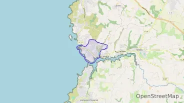 Maison 174 m² cinq pièces à vendre à Lanildut Maison 174 m² cinq pièces à vendre à Lanildut