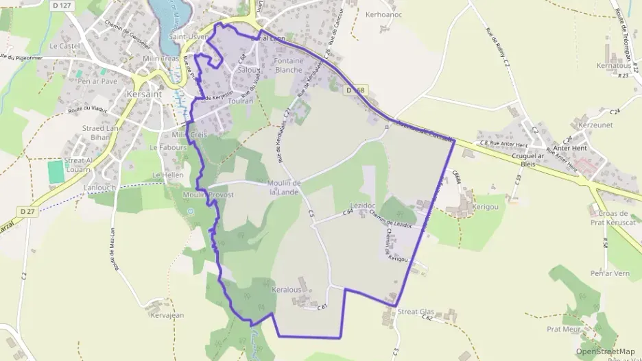 Maison 154 m² sept pièces à vendre à Ploudalmézeau