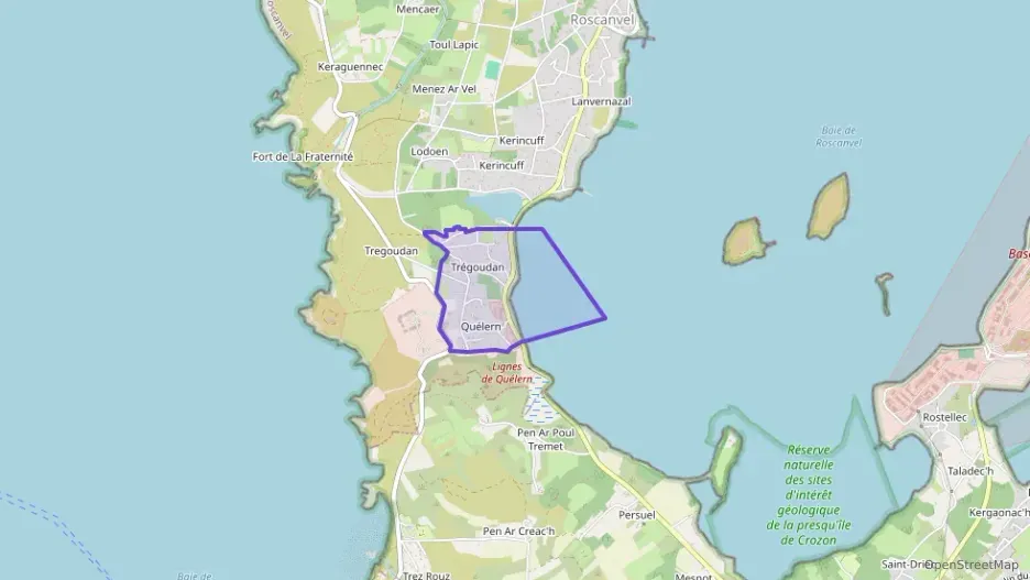 Maison 84 m² trois pièces à vendre à Roscanvel Maison 84 m² trois pièces à vendre à Roscanvel