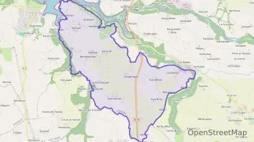 Maison 104 m² six pièces à vendre à Plouvien