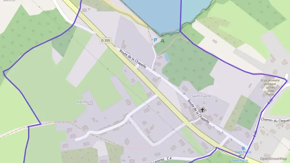 Maison 126 m² sept pièces à vendre à Crozon Maison 126 m² sept pièces à vendre à Crozon