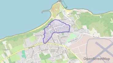 Maison 138 m² cinq pièces à vendre à Lanvéoc Maison 138 m² cinq pièces à vendre à Lanvéoc