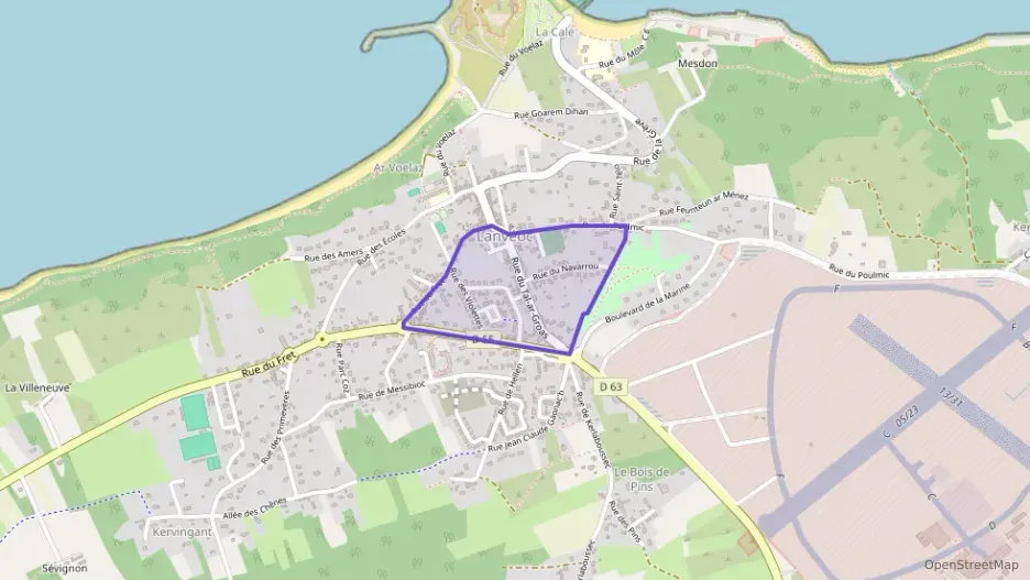 Maison 106 m² six pièces à vendre à Lanvéoc