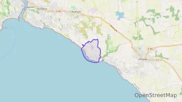 Maison 78 m² trois pièces à vendre à Plouhinec Maison 78 m² trois pièces à vendre à Plouhinec