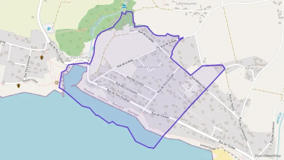 Maison 122 m² quatre pièces à vendre à Plozévet Maison 122 m² quatre pièces à vendre à Plozévet