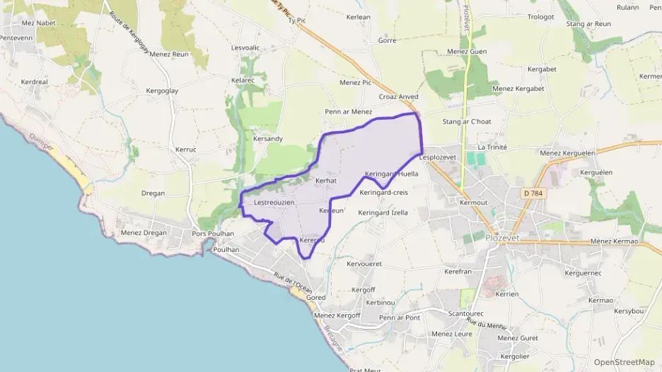 Maison 130 m² quatre pièces à vendre à Plozévet Maison 130 m² quatre pièces à vendre à Plozévet