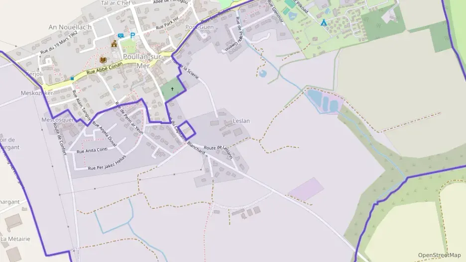 Maison 98 m² quatre pièces à vendre à Poullan-sur-Mer