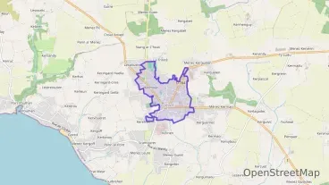 Maison 92 m² cinq pièces à vendre à Plozévet