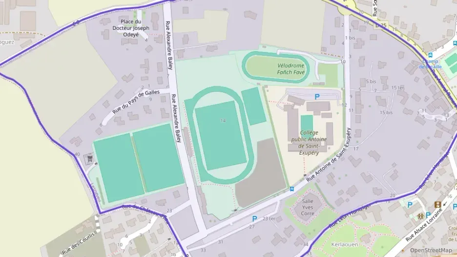 Maison 128 m² trois pièces à vendre à Lesneven Maison 128 m² trois pièces à vendre à Lesneven