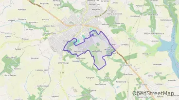 Maison 102 m² cinq pièces à vendre à Plonéour-Lanvern