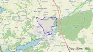 Maison 92 m² cinq pièces à vendre à Hôpital-Camfrout Maison 92 m² cinq pièces à vendre à Hôpital-Camfrout