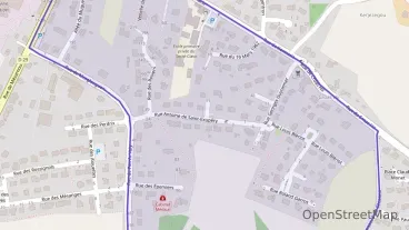 Maison 124 m² cinq pièces à vendre à Plounéventer Maison 124 m² cinq pièces à vendre à Plounéventer