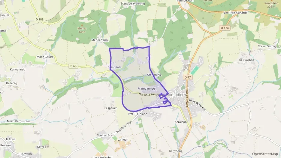 Maison 98 m² quatre pièces à vendre à Plomodiern