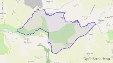 Maison 100 m² quatre pièces à vendre à Plonéis Maison 100 m² quatre pièces à vendre à Plonéis