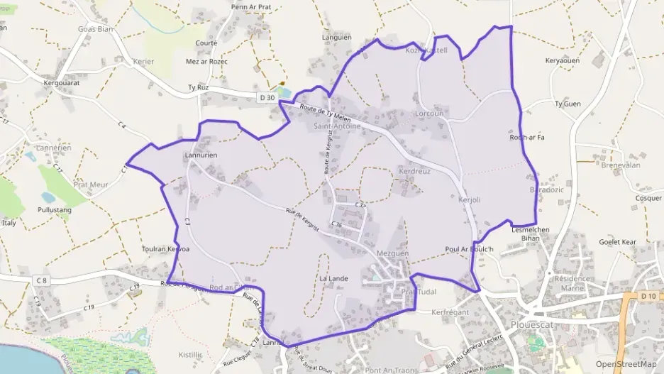 Maison 62 m² trois pièces à vendre à Plouescat Maison 62 m² trois pièces à vendre à Plouescat