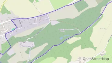 Maison 158 m² six pièces à vendre à Rosnoën Maison 158 m² six pièces à vendre à Rosnoën