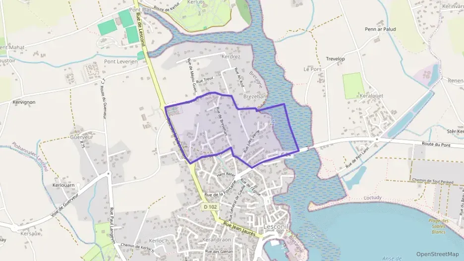 Maison 96 m² quatre pièces à vendre à Plobannalec-Lesconil Maison 96 m² quatre pièces à vendre à Plobannalec-Lesconil