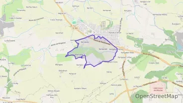 Maison 168 m² sept pièces à vendre à Plonéis Maison 168 m² sept pièces à vendre à Plonéis