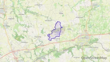 Maison 100 m² cinq pièces à vendre à Saint-Servais Maison 100 m² cinq pièces à vendre à Saint-Servais