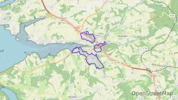 Maison 94 m² trois pièces à vendre à Le Faou Maison 94 m² trois pièces à vendre à Le Faou