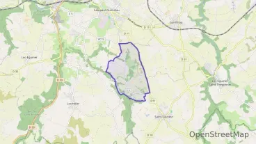 Maison 82 m² quatre pièces à vendre à Lampaul-Guimiliau Maison 82 m² quatre pièces à vendre à Lampaul-Guimiliau