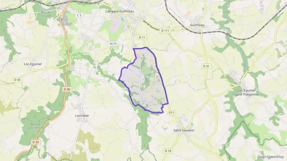 Maison 82 m² quatre pièces à vendre à Lampaul-Guimiliau Maison 82 m² quatre pièces à vendre à Lampaul-Guimiliau