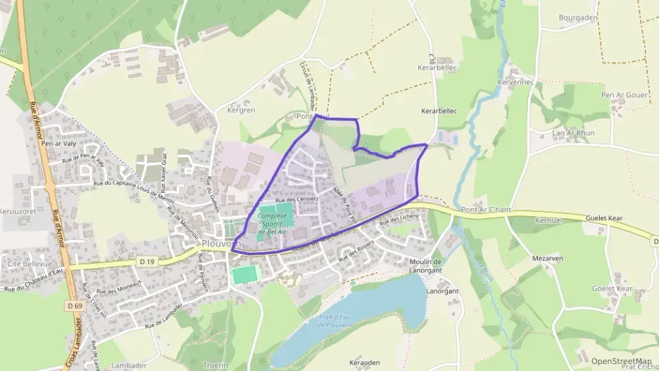 Maison 101 m² quatre pièces à vendre à Plouvorn