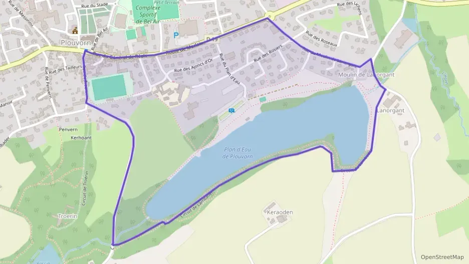 Maison 99 m² quatre pièces à vendre à Plouvorn Maison 99 m² quatre pièces à vendre à Plouvorn