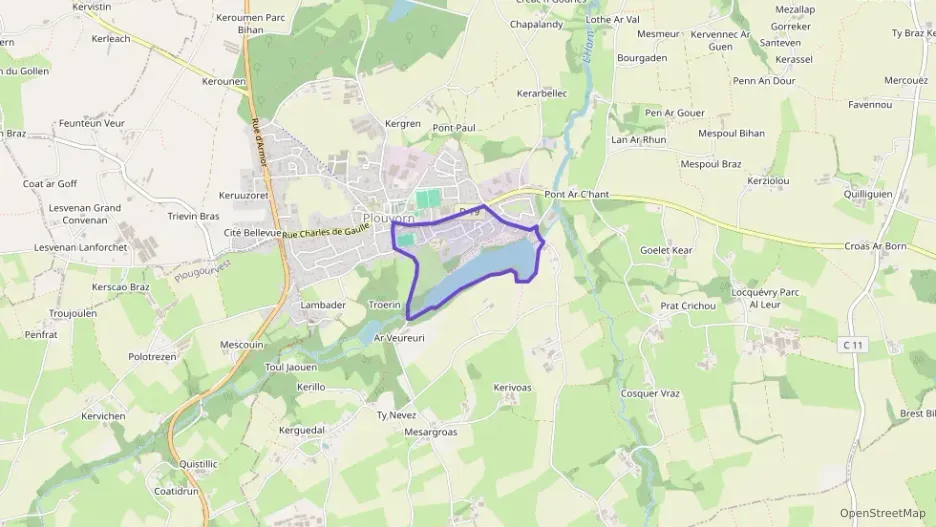 Maison 99 m² quatre pièces à vendre à Plouvorn Maison 99 m² quatre pièces à vendre à Plouvorn