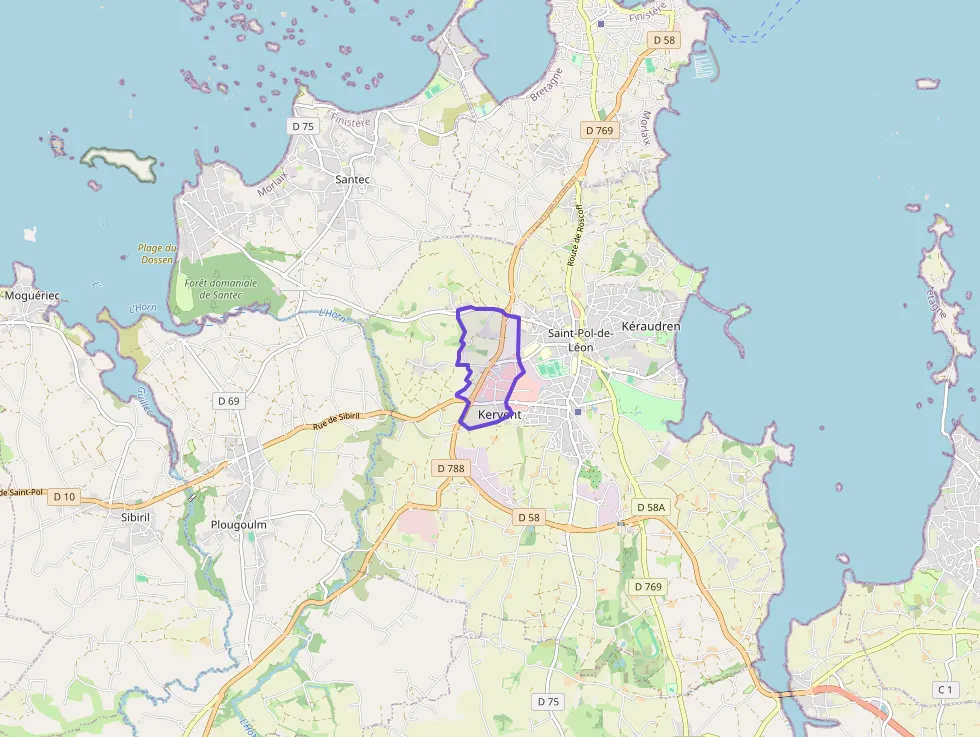 Maison 66 m² quatre pièces à vendre à Saint-Pol-de-Léon