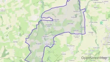 Maison 180 m² sept pièces à vendre à Guiclan Maison 180 m² sept pièces à vendre à Guiclan