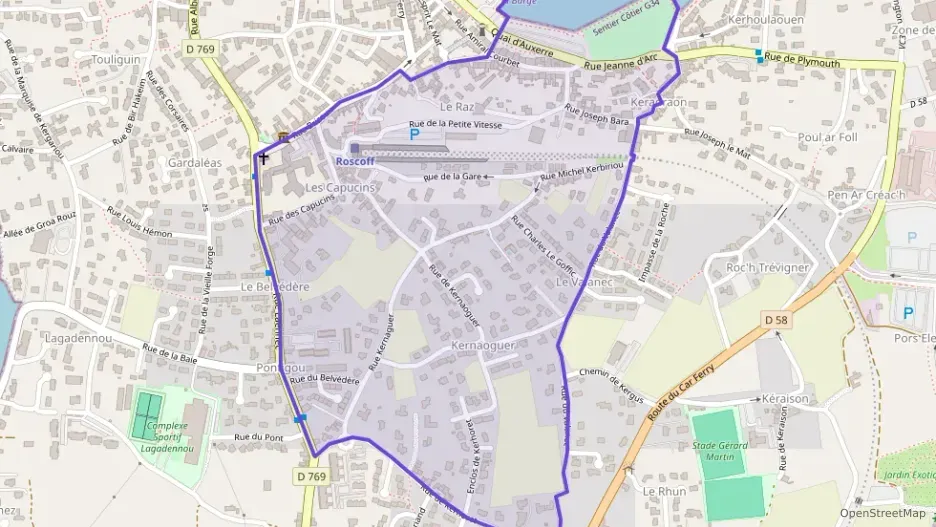 Maison 98 m² cinq pièces à vendre à Roscoff