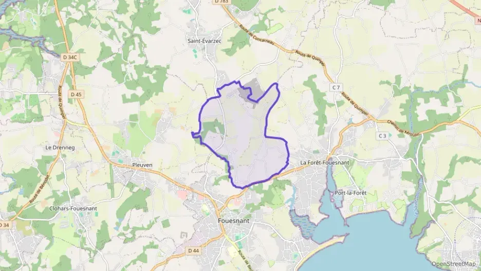 Maison 100 m² quatre pièces à vendre à Fouesnant Maison 100 m² quatre pièces à vendre à Fouesnant