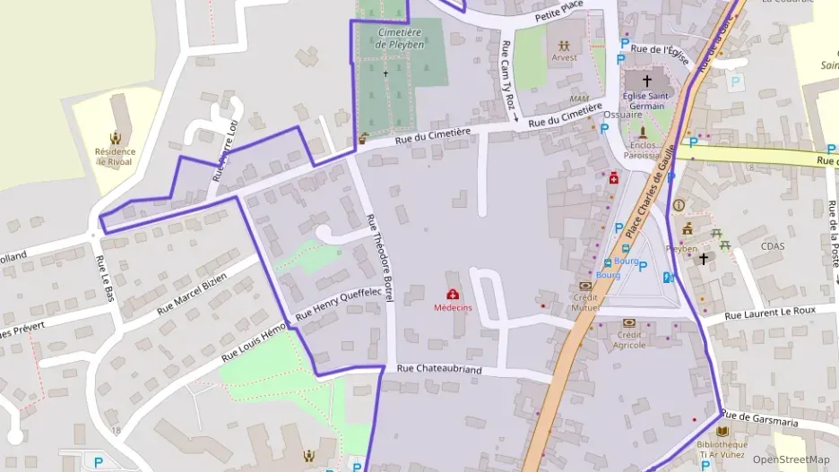 Maison 98 m² cinq pièces à vendre à Pleyben Maison 98 m² cinq pièces à vendre à Pleyben