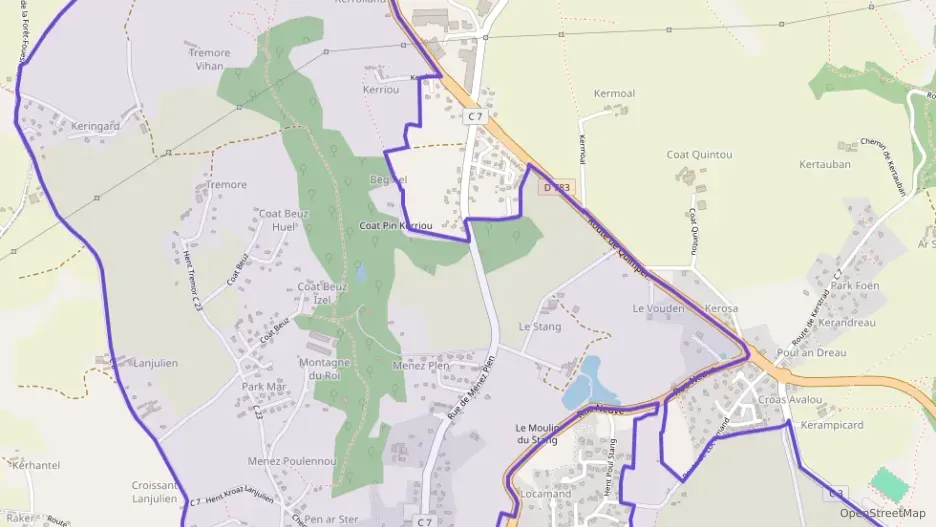 Maison 129 m² cinq pièces à vendre à La Forêt-Fouesnant Maison 129 m² cinq pièces à vendre à La Forêt-Fouesnant