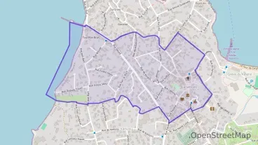 Maison 97 m² cinq pièces à vendre à Carantec Maison 97 m² cinq pièces à vendre à Carantec