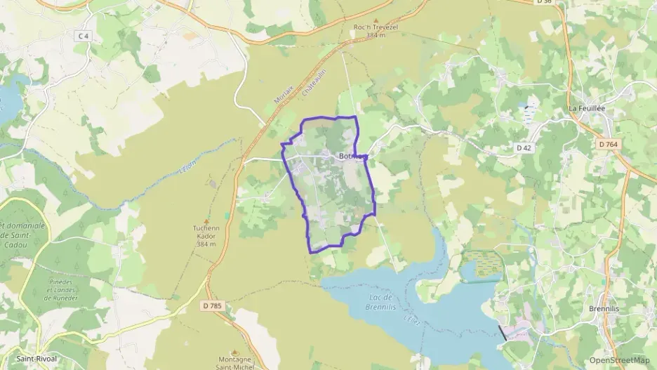 Maison 58 m² trois pièces à vendre à Botmeur Maison 58 m² trois pièces à vendre à Botmeur