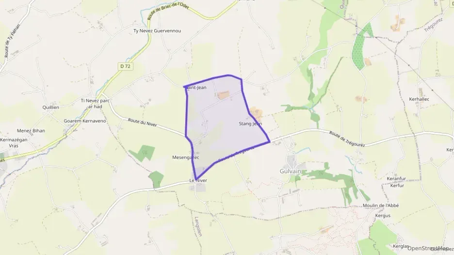 Maison 106 m² six pièces à vendre à Edern