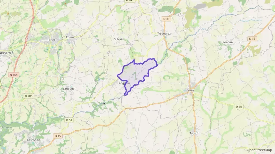 Maison 130 m² cinq pièces à vendre à Langolen Maison 130 m² cinq pièces à vendre à Langolen