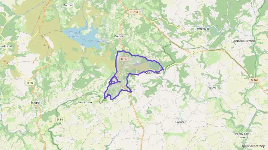 Maison 182 m² six pièces à vendre à Loqueffret Maison 182 m² six pièces à vendre à Loqueffret