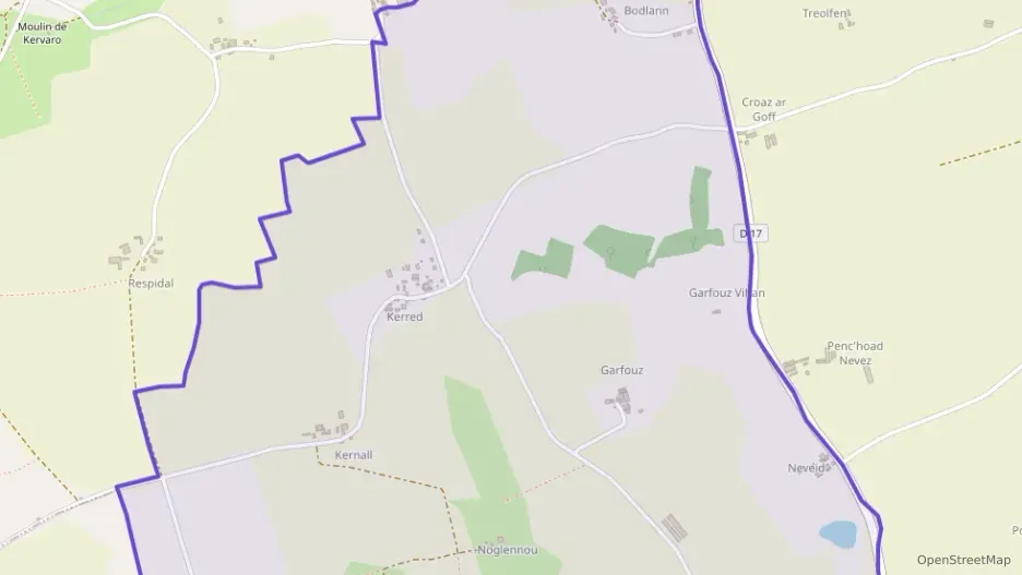 Maison 122 m² cinq pièces à vendre à Landeleau Maison 122 m² cinq pièces à vendre à Landeleau