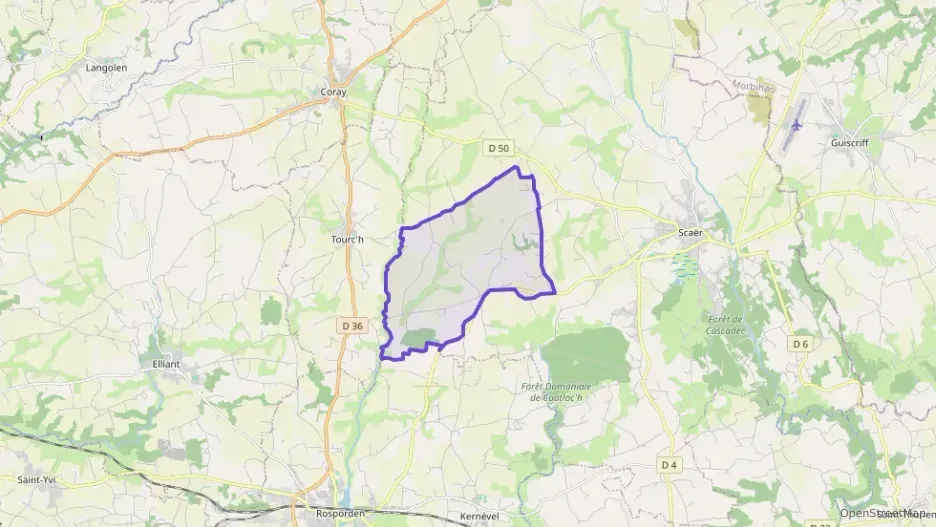 Maison 170 m² cinq pièces à vendre à Scaër Maison 170 m² cinq pièces à vendre à Scaër