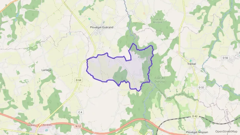 Maison 147 m² cinq pièces à vendre à Plouégat-Guérand Maison 147 m² cinq pièces à vendre à Plouégat-Guérand