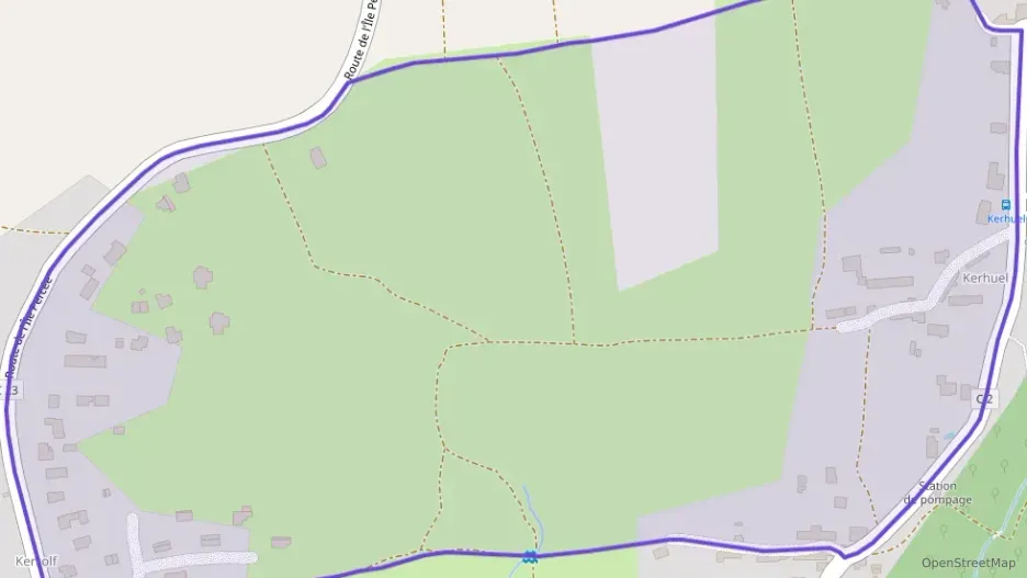 Maison 206 m² sept pièces à vendre à Moëlan-sur-Mer Maison 206 m² sept pièces à vendre à Moëlan-sur-Mer